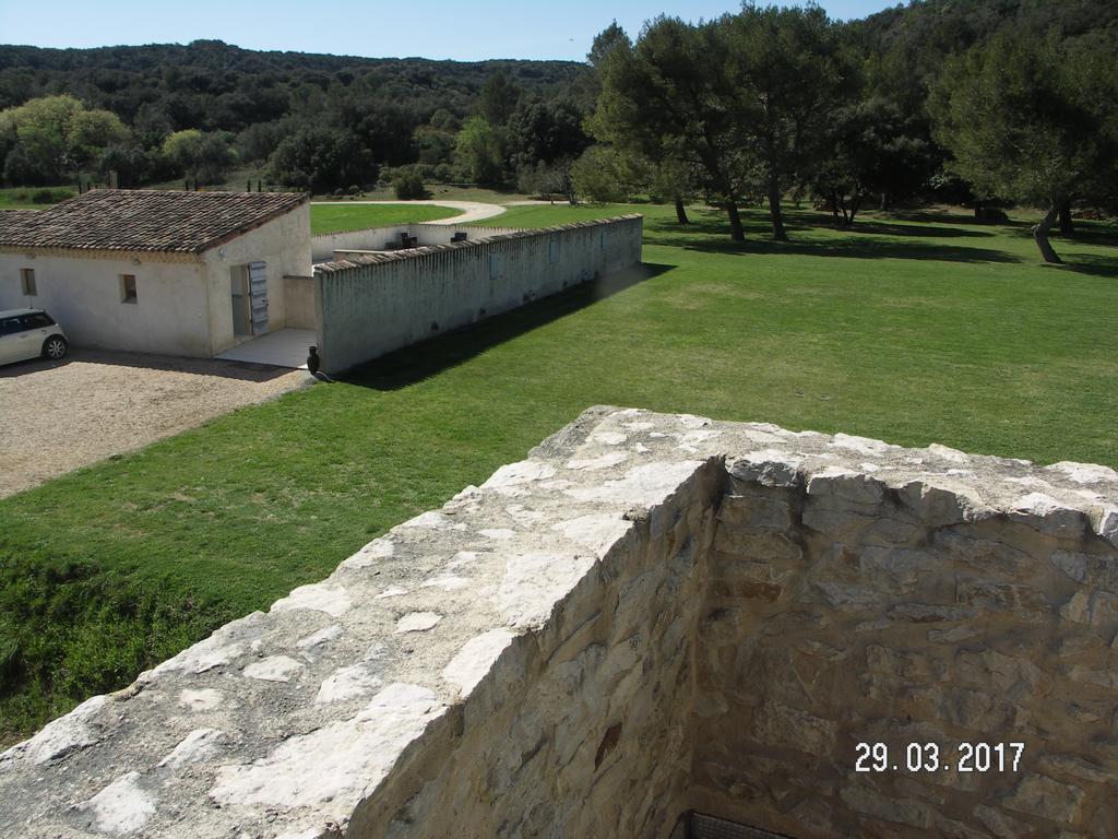 ホテル Domaine Saint Martin Valliguieres エクステリア 写真