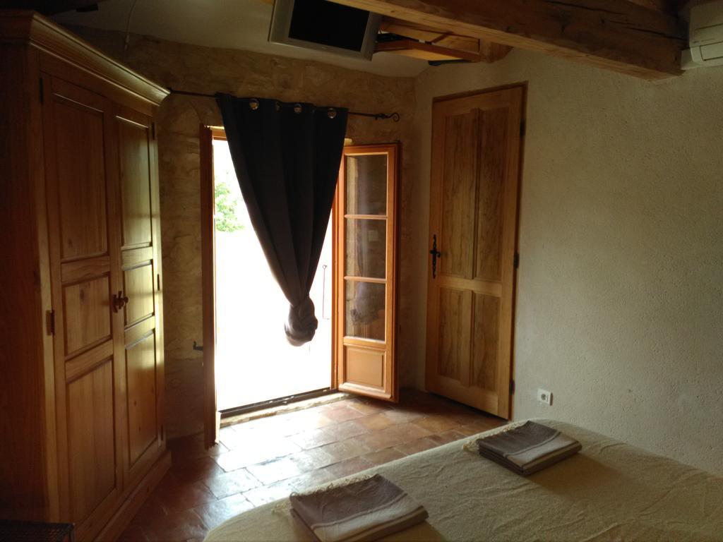 ホテル Domaine Saint Martin Valliguieres エクステリア 写真