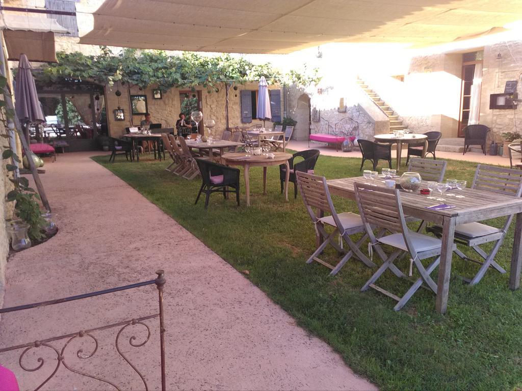 ホテル Domaine Saint Martin Valliguieres エクステリア 写真