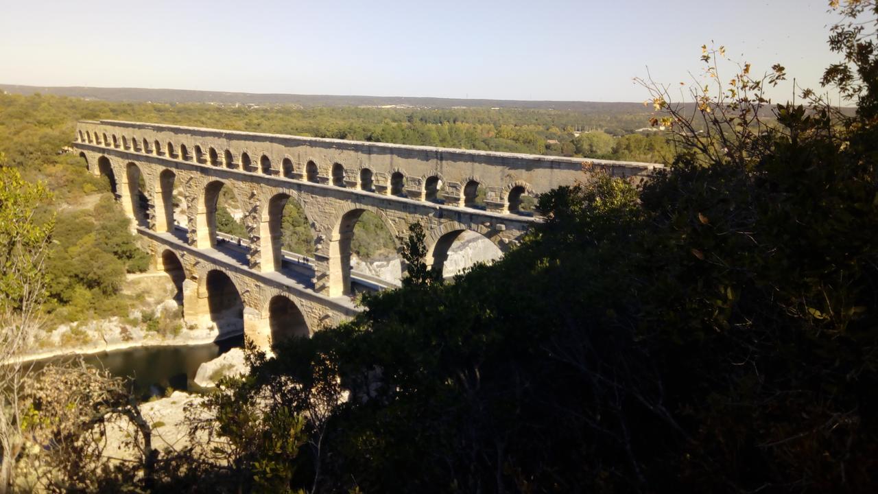 ホテル Domaine Saint Martin Valliguieres エクステリア 写真