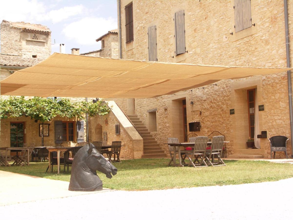 ホテル Domaine Saint Martin Valliguieres エクステリア 写真