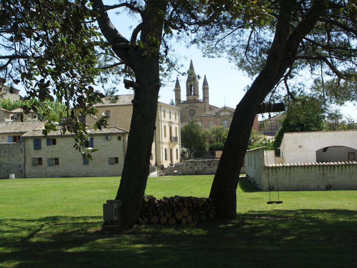 ホテル Domaine Saint Martin Valliguieres エクステリア 写真